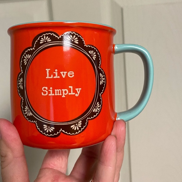 Amylee Weeks Live Simply mug - Picture 1 of 3